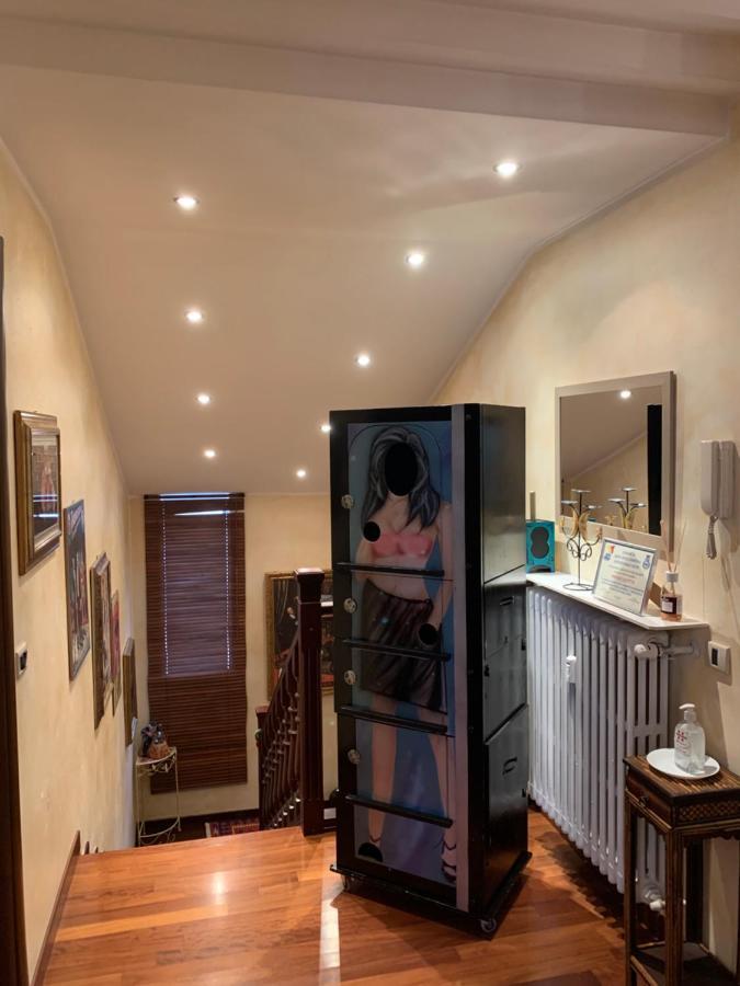 B&Bmagichouse Новара Екстериор снимка