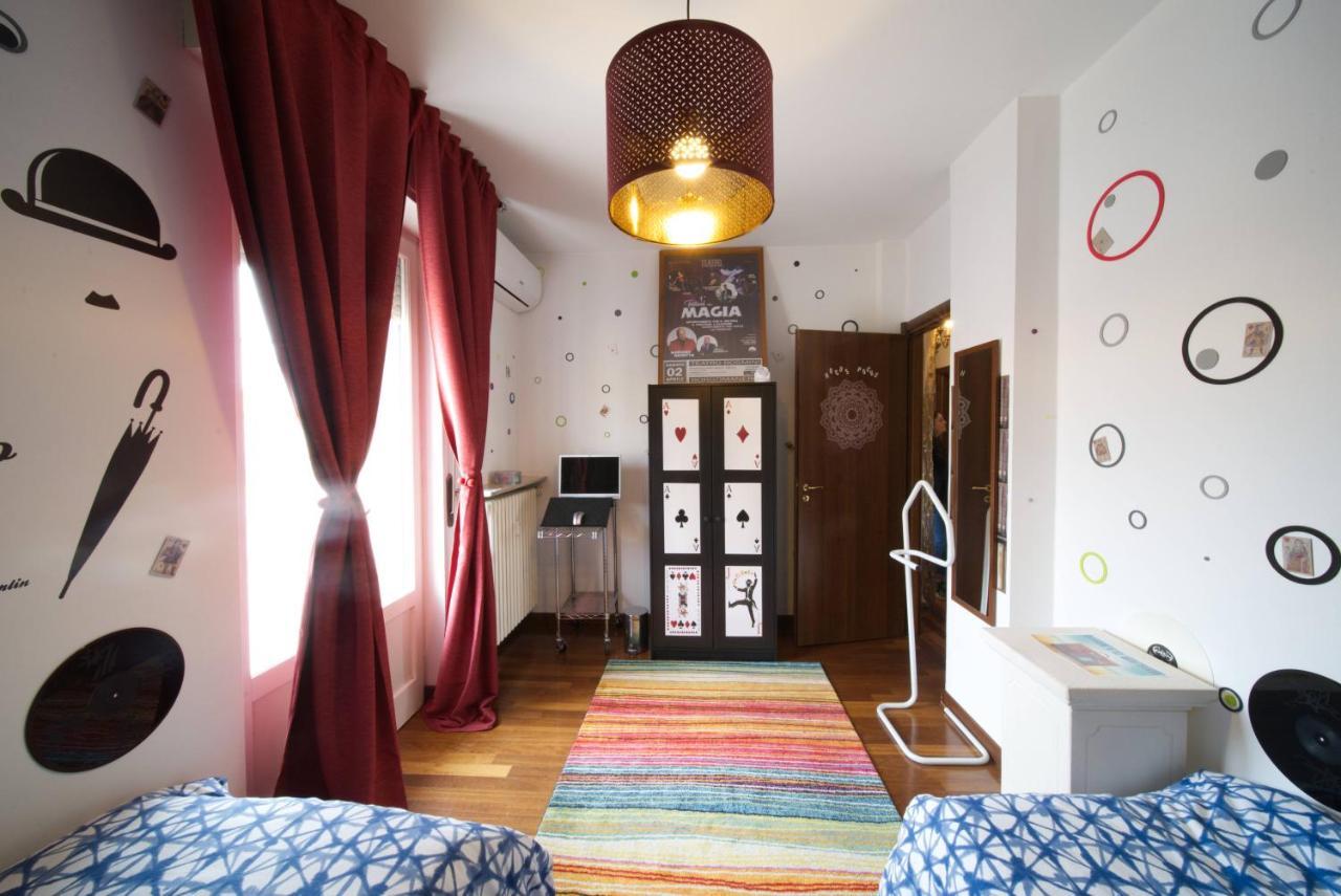B&Bmagichouse Новара Екстериор снимка