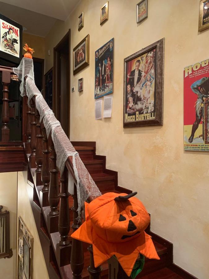 B&Bmagichouse Новара Екстериор снимка